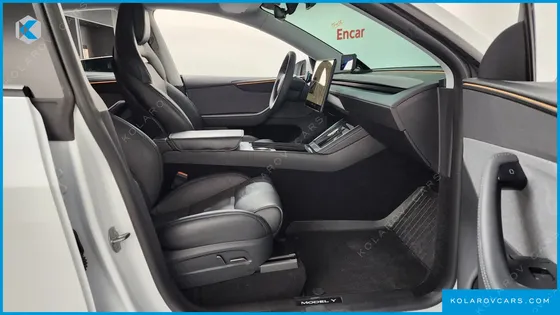 TESLA MODEL Y RWD
