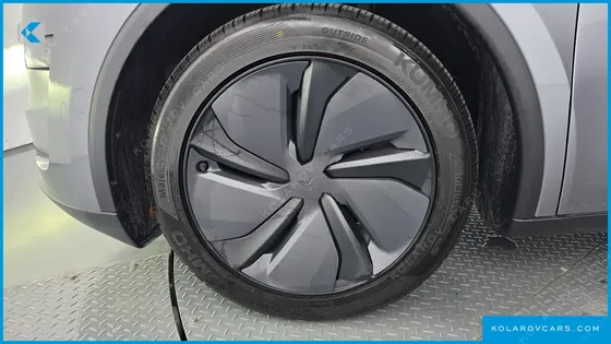 TESLA MODEL Y RWD