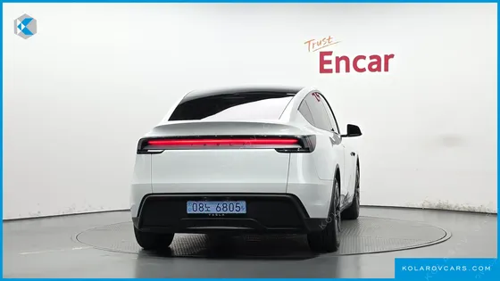 TESLA MODEL Y RWD