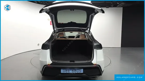 TESLA MODEL Y RWD