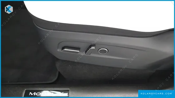 TESLA MODEL Y RWD