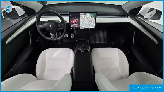 TESLA MODEL Y RWD