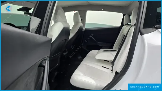 TESLA MODEL Y RWD