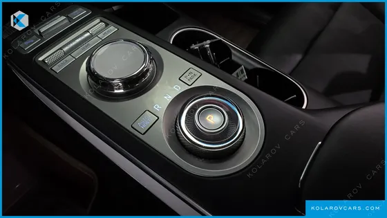 GENESIS GV70 2.5T GASOLINE 2WD