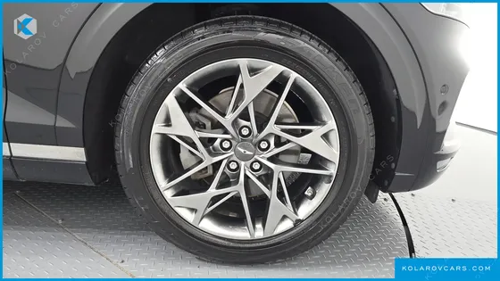 GENESIS GV70 2.5T GASOLINE 2WD