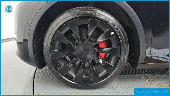 TESLA MODEL Y LONG RANGE AWD