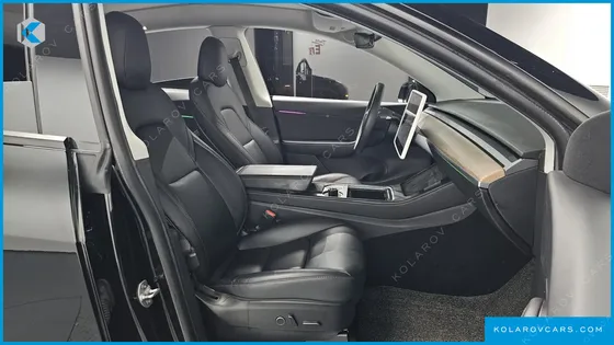 TESLA MODEL Y LONG RANGE AWD