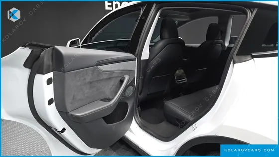 TESLA MODEL Y LONG RANGE AWD