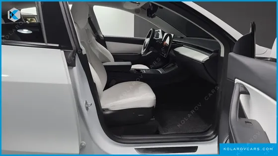 TESLA MODEL Y LONG RANGE AWD