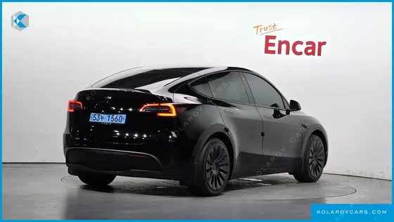TESLA MODEL Y RWD