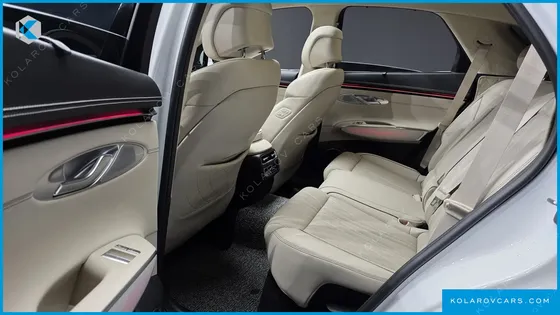 GENESIS GV70 2.5T GASOLINE 2WD