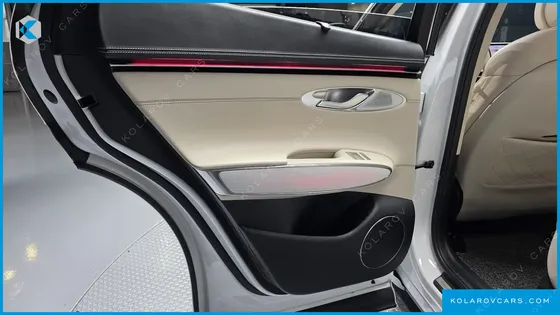 GENESIS GV70 2.5T GASOLINE 2WD