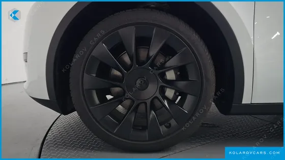 TESLA MODEL Y RWD