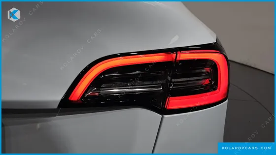TESLA MODEL Y RWD