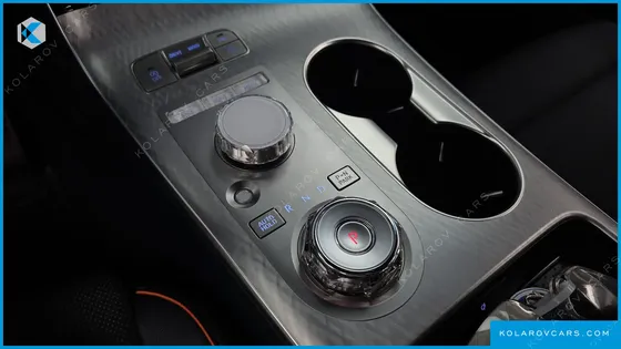 GENESIS GV70 2.5T GASOLINE 2WD