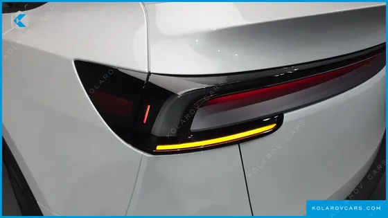 TESLA MODEL Y PREMIUM LONG RANGE AWD