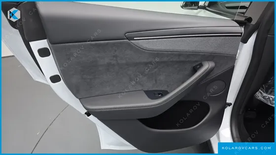TESLA MODEL Y PREMIUM LONG RANGE AWD