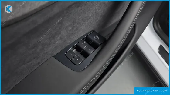TESLA MODEL Y PREMIUM LONG RANGE AWD