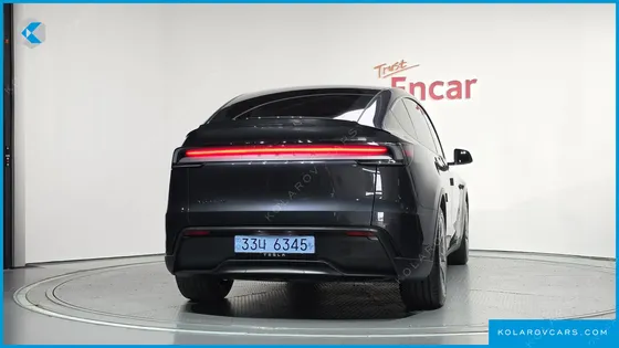 TESLA MODEL Y L LONG RANGE AWD