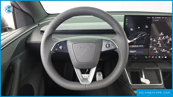 TESLA MODEL Y L LONG RANGE AWD