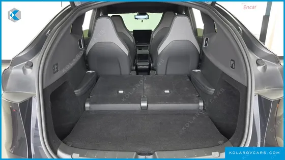 TESLA MODEL Y L LONG RANGE AWD