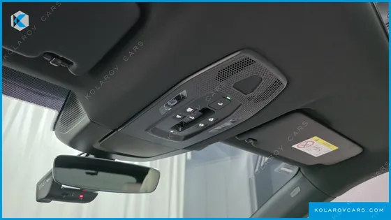 PORSCHE MACAN BASE