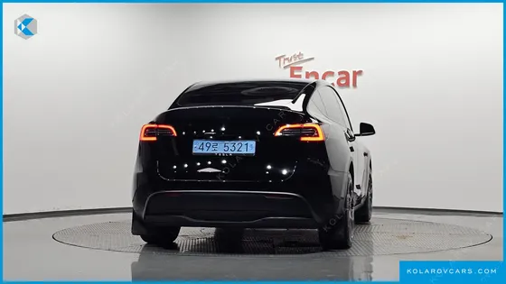 TESLA MODEL Y RWD