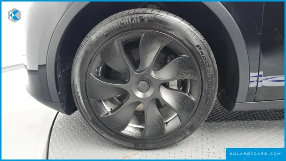 TESLA MODEL Y RWD