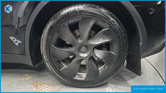TESLA MODEL Y RWD