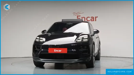 PORSCHE MACAN BASE 4