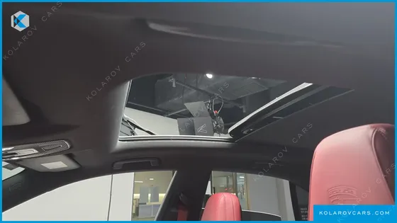 PORSCHE MACAN BASE 4