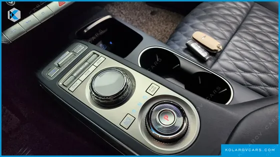 GENESIS GV70 2.5T GASOLINE 2WD