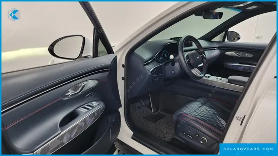 GENESIS GV70 2.5T GASOLINE 2WD