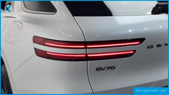 GENESIS GV70 2.5T GASOLINE 2WD