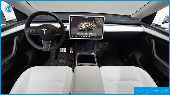 TESLA MODEL Y RWD