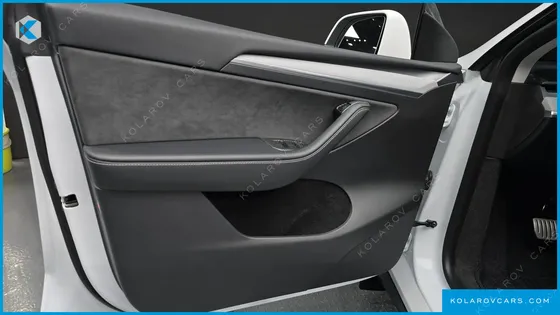 TESLA MODEL Y LONG RANGE AWD