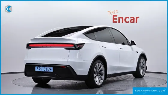 TESLA MODEL Y LONG RANGE AWD