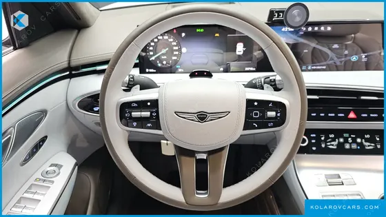 GENESIS GV70 2.5T GASOLINE 2WD
