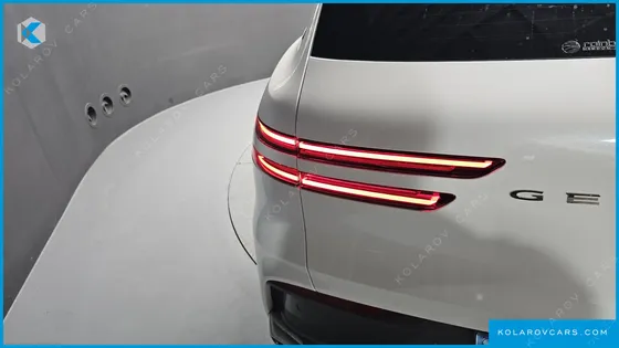 GENESIS GV70 2.5T GASOLINE 2WD