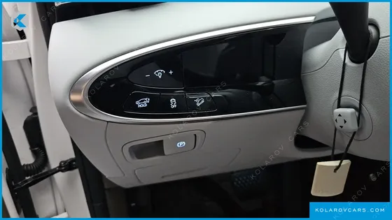 GENESIS GV70 2.5T GASOLINE 2WD