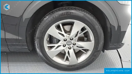 GENESIS GV70 2.5T GASOLINE 2WD