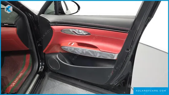 GENESIS GV70 2.5T GASOLINE 2WD