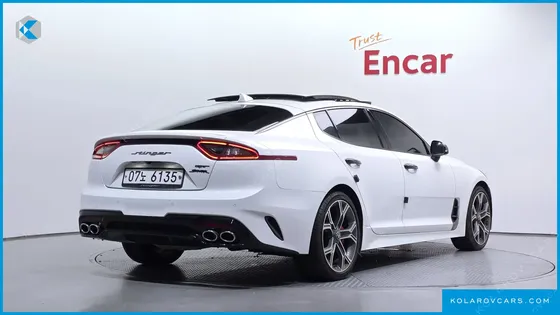 KIA STINGER 3.3 TURBO 2WD