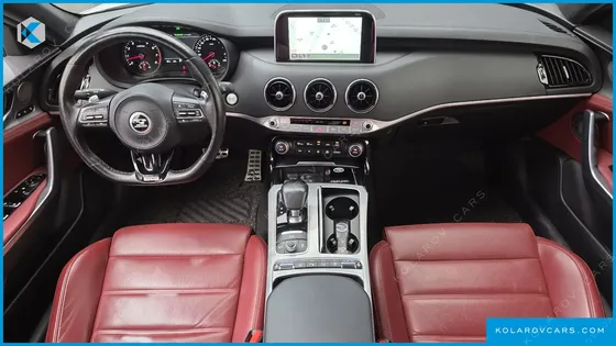 KIA STINGER 3.3 TURBO 2WD