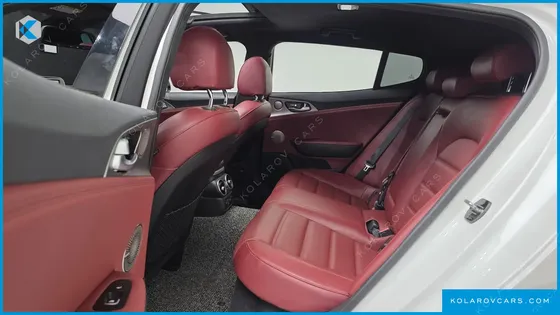 KIA STINGER 3.3 TURBO 2WD