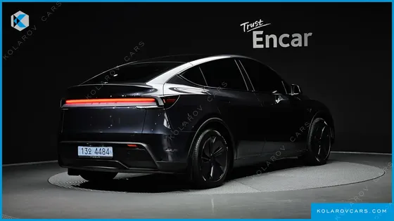 TESLA MODEL Y RWD