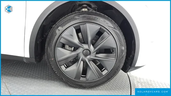 TESLA MODEL Y RWD