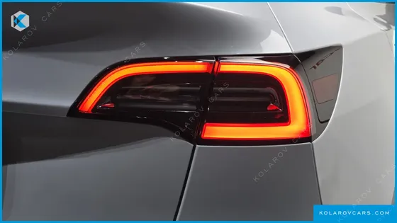 TESLA MODEL Y RWD