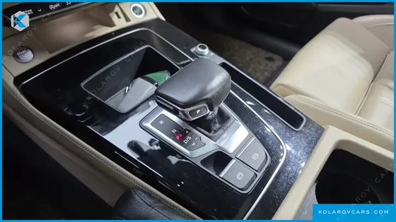 AUDI Q5 45 TFSI QUATTRO PREMIUM