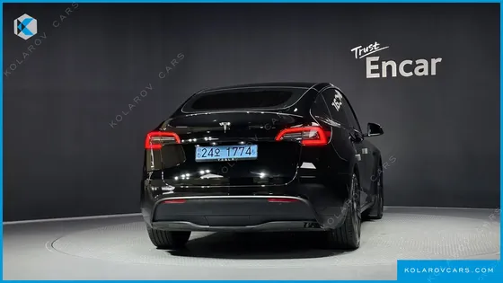 TESLA MODEL Y RWD